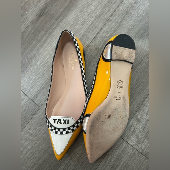 LIKE NEW Kate Spade Women's Taxi Flats - Yellow and White - Picture 6 of 6